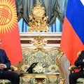 Evo kako Kirgizima oduzimaju ruski jezik – i njihovi ministri i Zapad