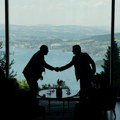"Uspešno završeni pregovori"