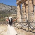 Ćerka Đoleta Đoganija u belom: Vatrena crnka zapalila mreže objavom, oglasila se sa ove destinacije