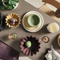 Mix & match estetika: Leto u znaku šarenih stolova, spontanih druženja i nove JYSK Nordic Mood kolekcije Ovo leto svi žele…