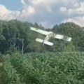 Pravo u drveće Objavljen snimak pada aviona u Švedskoj