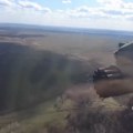 Vežba ruskih pilota: Moćni Mi-8 helikopteri (video)