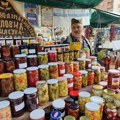 Bogata ponuda na zemunskoj pijaci: Za vikend "Karavan zimnice" i "bum market"