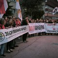 "Svako od nas može biti Marija": Beograđani ispred CZ traže slobodu za prof. Vasić i aktiviste