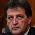 Gašić o požaru u naselju Vinci: Ukoliko se utvrdi da je požar izazvala Vojska, nadoknadićemo štetu