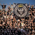 Navijači vređali Vučića na utakmici Partizana, poslušajte kako „grmi“ stadion
