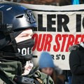 (Foto) Ulice Amerike kao u ratnom stanju: Šire se masovni protesti zbog ubistva u Mineapolisu, ljudi izašli na -10 stepeni, za…
