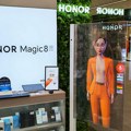 Upoznajte „Saru“ – HONOR AI asistenta u Gigatron prodavnicama HONOR predstavio nove mogućnosti mobilnog snimanja uz Robot…