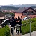 Prevara u Nikšiću: Uhapšeni državljani Srbije uzeli 78.670 € za montažne kuće koje nikada nisu izgradili
