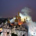 Paklena noć u Kijevu: Gorela Kijevo-pečerska lavra, spasene vekovne ikone i mošti (foto)