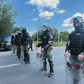 Repac kaže da je za prijem u Žandarmeriju dril prošlo 183 kandidata, Vasiljević negira da ljudi "masovno napuštaju SAJ"