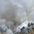 Požar kod Mostara zahvatio minirano područje, odjekuju detonacije