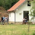 Perović sa vlasnicima vikendica na jezeru Gazivode; Mihajlović: Spremni smo na svaki dogovor, osim na rušenje