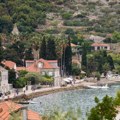 Ako idete u Dubrovnik, ne propustite ovaj mali raj: Ostrvo bez automobila ima kilometar peska i kristalno more
