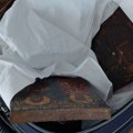 Vredne pravoslavne ikone zaplenjene u koferima