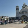 "Svi smo na neki način odavde potekli": Patrijarh Porfirije služio liturgiju u Podgorici, veliki broj vernika prisustvovao…