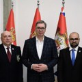 "Ovo je naše najstarije boračko udruženje, slavi 120 godina postojanja" Vučić sa predsednikom i članovima Udruženja…