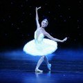 Baletski igrači su kao mašine Izložba fotografija primabalerine Tatjana Tatić, koja već 15 godina igra samo glavne uloge