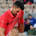 Novak Đoković eliminisan sa Rolan Garosa, emotivna poruka celom svetu: Da li je ovo moj poslednji meč ovde?