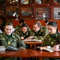 "Ovo je put za hrabre": Zašto mladi biraju vojni poziv, i kakve izazove sa sobom nosi "život u uniformi"?