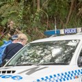 Ubica pobegao sa decom nakon što je izrešetao policajce: Opsadno stanje u Australiji