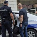 Pušten na slobodu nastavnik koji je priveden u Zemunu tokom 16 minuta tišine