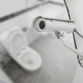 Kamere u toaletima Devete gimnazije: Roditelji traže uklanjanje, Poverenik najavio nadzor