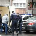 Vozilo usmrtilo mladića na autobuskom stajalištu, nepoznata osoba odvukla njegovo telo i ostavila ga pored puta