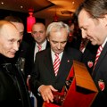 Dan kad je Vladimir Putin gledao Crvenu zvezdu: Čuveni fudbaler crveno-belih prisetio se 2011, a pomenuo je i tadašnjeg…