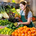 Objavljena lista za 2026: Ovo voće i povrće sadrži najviše pesticida