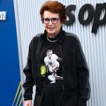 "Žene su odlepile": Legenda otkrila kako su teniserke reagovale kada je transrodna igračica ušla u svlačionicu
