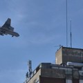 (Foto, video) Grmi nebo iznad Niša! Ovako izgleda kada sleće džinovski avion za gašenje požara - Iljušin