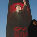 Iranski zakon po kome bi kontakt sa strancima postao krivično delo: Zabranjene veze sa univerzitetima, medijima, institucijama