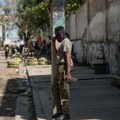 Стравичан напад: Чланови банде упали у камп; Најмање 40 особа погинуло
