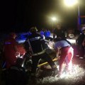 Teška nesreća u Novom Pazaru: Nije primetio otvoren prozor, pa pao sa drugog sprata
