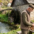 Napustili Nemačku i vratili se u srpsko selo: Od dedinog nasledstva napravili posao koji miriše na tradiciju