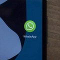 Da li vas je WhatsApp potajno slušao? Google kaže da je to samo greška