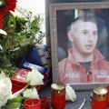 Poznati vreme i mesto sahrane Stefana Savića: Porodica i prijatelji oprostiće se od ubijenog mladića u Boleču (foto)