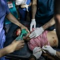 Crveni polumesec: Više od 15.000 dece ubijeno u izraelskim napadima na Gazu
