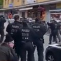 Muškarac mercedesom uleteo u ljude! Drama u Nemačkoj pregažena žena i dete! Ovo je razlog!