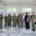 Ministar odbrane obišao infrastrukturne radove u niškim kasarnama
