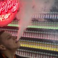 Stručnjaci pozivaju na zabranu e-cigareta na globalnom nivou: "Vejping izaziva dugoročne posledice po zdravlje dece"