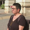 "Umesto da nam ispune zakonska prava - kampanja blaćenja": Drugi dan štrajka glađu majki dece sa invaliditetom u Bečeju