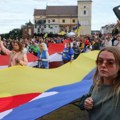 Evrostat: u junu rekordan broj Ukrajinaca napustio Poljsku zbog agresije prema njima