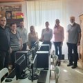 Matematička gimnazija i Fondacija “Alek Kavčić” donirali računare školi u Deževi