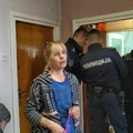„Dete mi je bilo samo u stanu dok su obijali“: Izvršiteljka Vesna Marković bez najave izbacila porodicu Ramadani, iako…