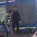 Teroristički napad u Izraelu Muškarac pucao na ljude na autobuskoj stanici (uznemirujuć snimak)
