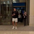 Jokić sa Denverom stigao u Abu Dabi (video)