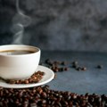 Kafa poskupljuje zbog klimatskih promena, a verovatno će i zbog Trampovih carina