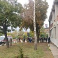 Roditelji OŠ ‘Pavle Savić’: Policija vršlja školom, pretresaju prostorije i ispituju nastavnike